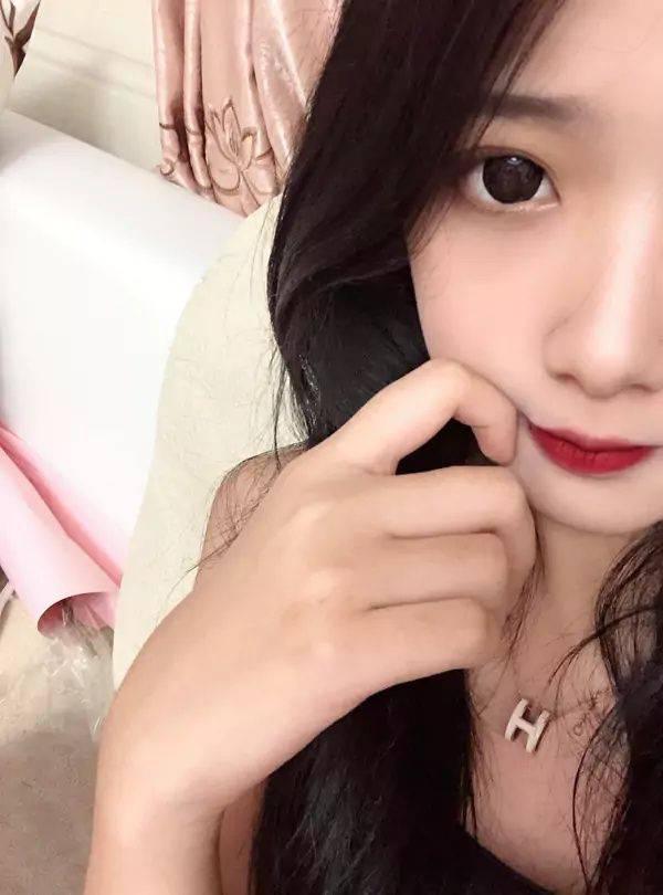 朝阳刚下水兼职的00后妹子