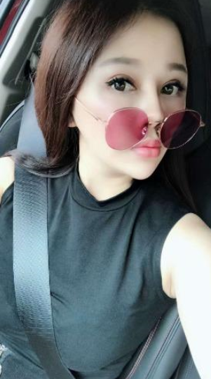 北京市东城区天坛东路地铁站附近兼职大胸美女